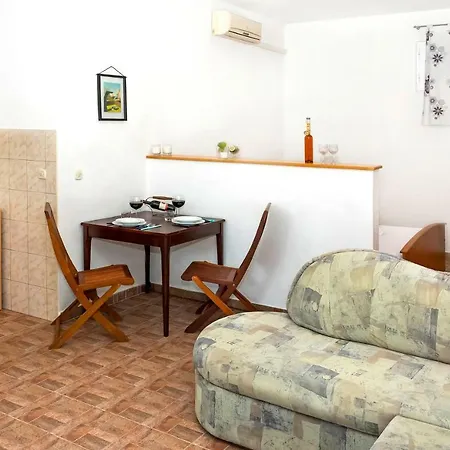 Apartments Velo Lago Lastovo Exterior photo
