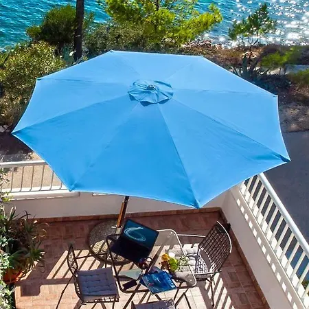 Apartments Velo Lago Lastovo Exterior photo