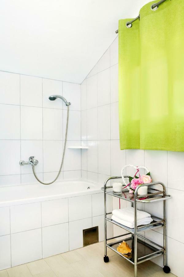 Velo Apartment